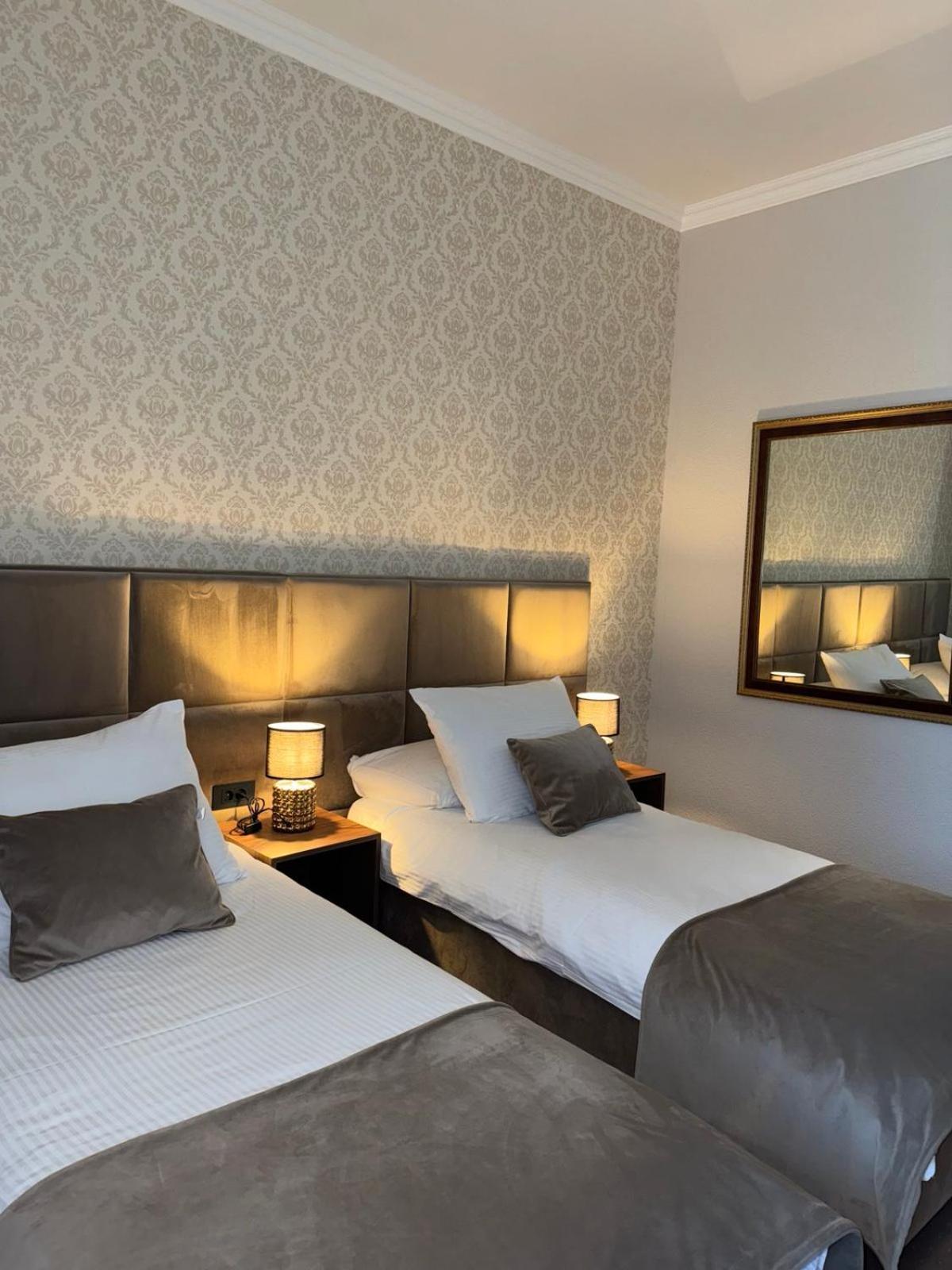 Hotel Vidovic 바냐루카 외부 사진
